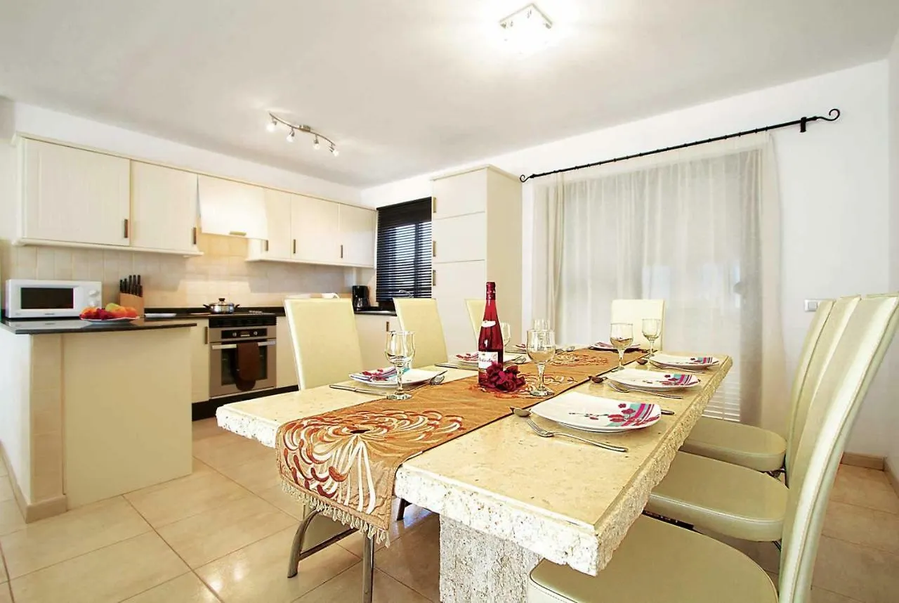 Casa Rey Villa Playa Blanca
